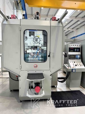 CNC-Koordinatenschleifmaschine digitale d'occasione HAUSER S40-400 90101 Venditore di macchine utensili