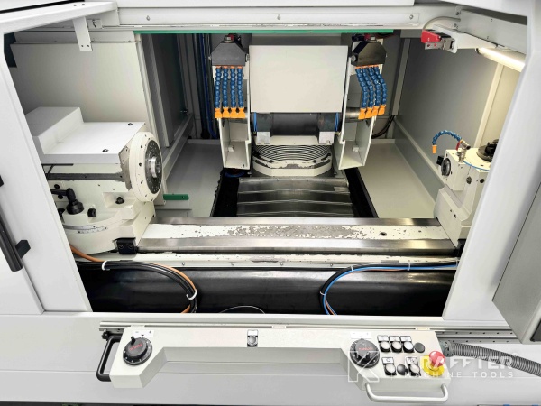 CNC-Rundschleifmaschine von hoher Präzision TACCHELLA Elektra UA 1200 90114 Gebrauchte Werkzeugmaschinen