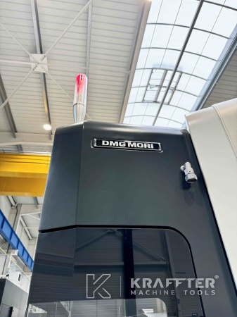 Bearbeitungszentrum für Metall für die Feinmechanik DMG MORI DMU 75 monoBLOCK 90094