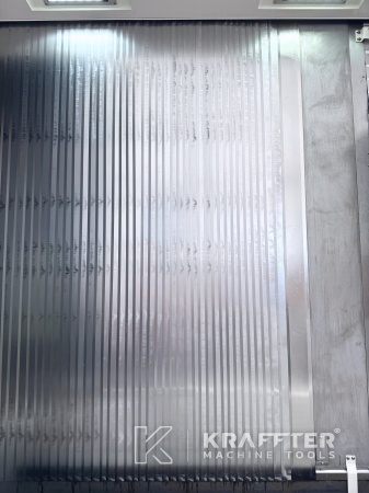 Feinmechanik : CNC Bearbeitungszentrum MAZAK VTC 800/30SR 90187