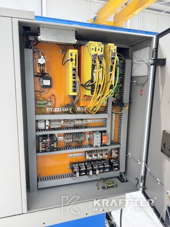 Schaltschrank für Industriemaschine JONES & SHIPMAN Ultramat-X 90084