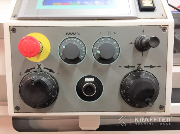 Präzisionsbearbeitung Teach-in-CNC-Drehmaschine gebraucht, CAZENEUVE Optica 360 20689-918