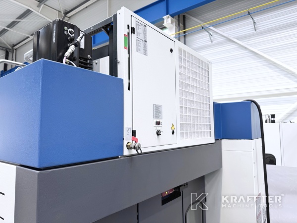 CNC Bearbeitungszentrum für Metall für die Feinmechanik GROB G350 90169