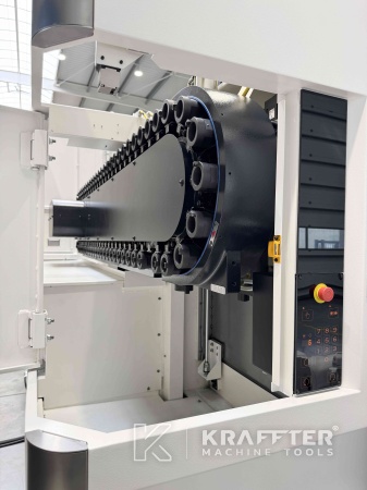 Präzisionsbearbeitung Bearbeitungszentrum gebraucht, MAZAK Variaxis C-600 90161