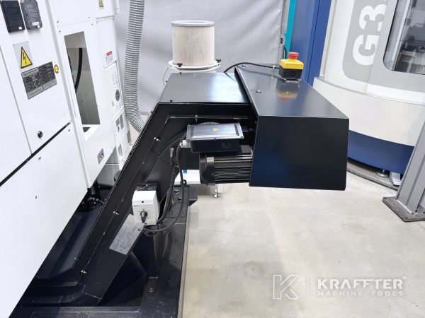 Späneförderer auf MAZAK Mega Turn 900 90171