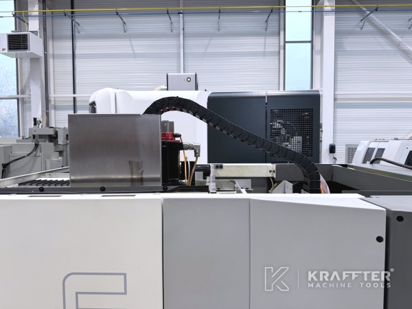 Bearbeitungszentrum zu verkaufen CHIRON FZ 08K S HSP 90066 Gebrauchte Werkzeugmaschinen