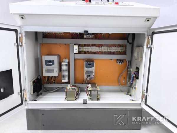 Industrielle Schaltschränke auf EWAG RS-15 90195
