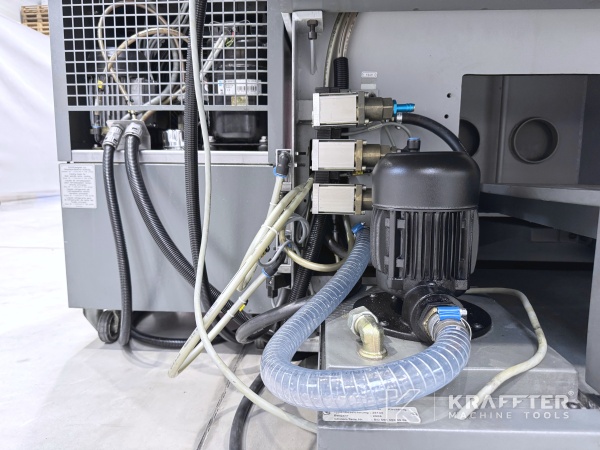 Bearbeitungszentrum gebraucht, CHIRON FZ 08K S HSP 90066 Lagerräumung Europa, Deutschland und international