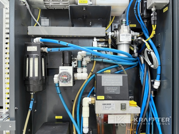 Bearbeitungszentrum gebraucht, DMG MORI DMU 65 monoBLOCK 90170 Lagerräumung Europa, Deutschland und international