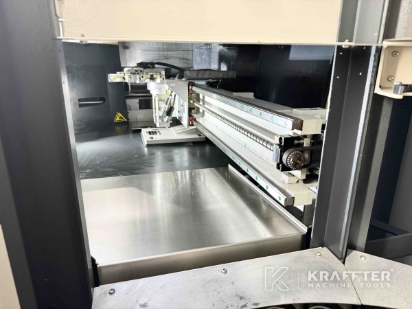 Verkauf von Bearbeitungszentrum MIKRON UCP 600 Vario 90074 Gebrauchte Werkzeugmaschinen