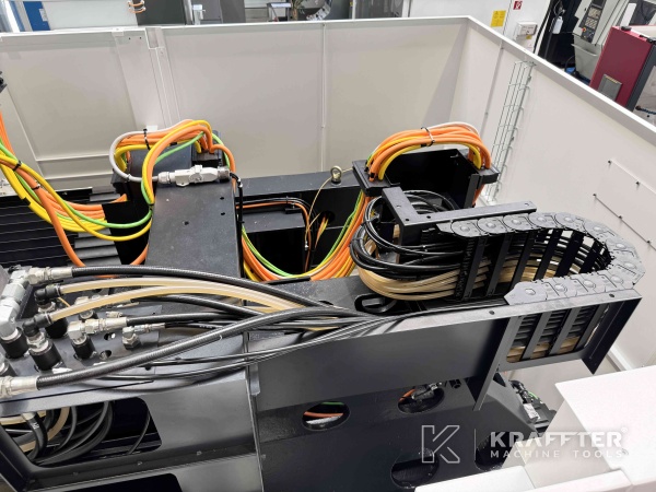 Bearbeitungszentrum gebraucht, MAZAK Variaxis C-600 90161 Lagerräumung Europa, Deutschland und international