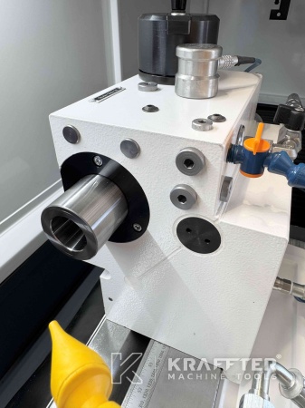 CNC Rundschleifmaschine mit numerischer Steuerung STUDER S33 90137