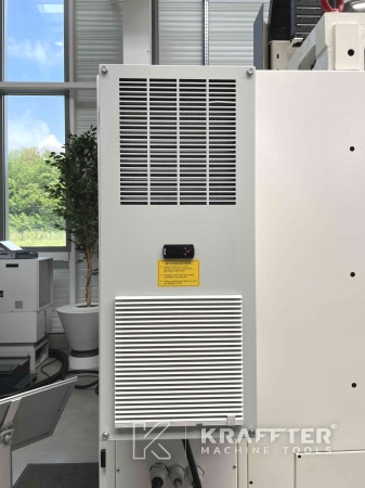 Ankauf und Verkauf weltweit von Bearbeitungszentrum, gebraucht, HURON VX6 APC 90072