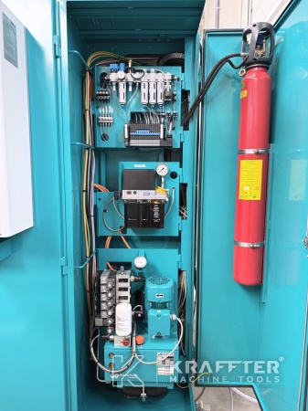Hochpräzisions-CNC Werkzeugschleifmaschine SCHNEEBERGER Gemini DMR 90173 | Werkzeugmaschinen gebraucht