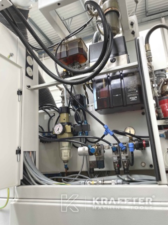 Ölnebel-Absaugeinheit auf HAUSER S35-400 90064