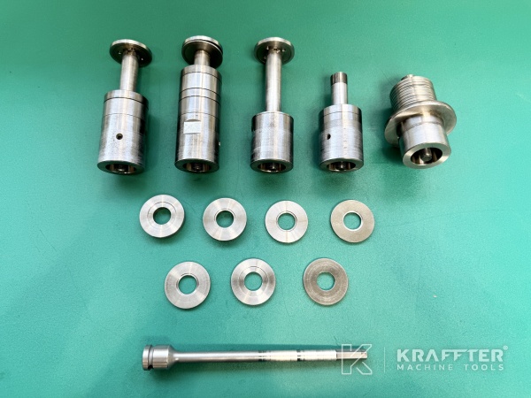 Ausrüstungen , Zubehör für CNC-Schärfmaschine WALTER Helitronic Power Regrinder 90159