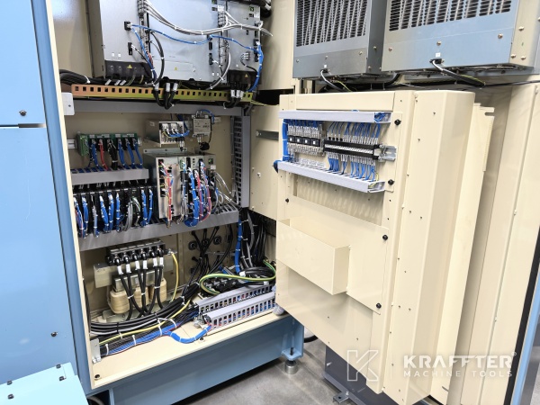 Schaltschrank Dreh-und Fräszentrum OKUMA Multus B400 90175