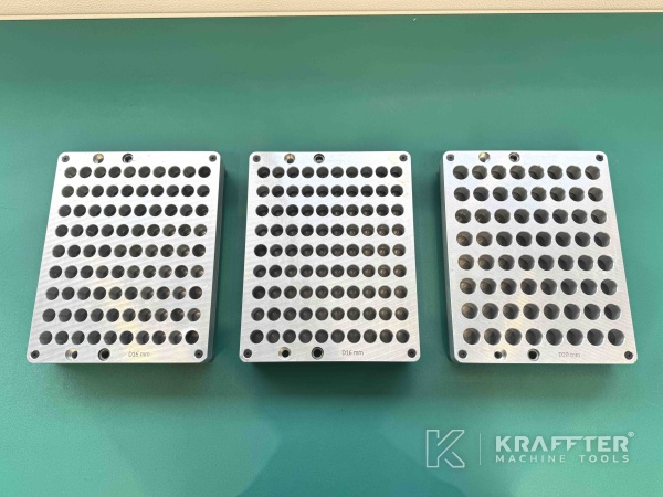 Zubehör, Ausrüstung und Werkzeuge für CNC Werkzeugschleifmaschine VOLLMER VGrind 360 90146