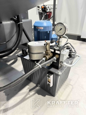 Koordinatenschleifmaschine zu verkaufen HAUSER S35-400 90095 Gebrauchte Werkzeugmaschinen