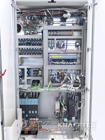 Industrielle Schaltschränke auf GROB G350 90169