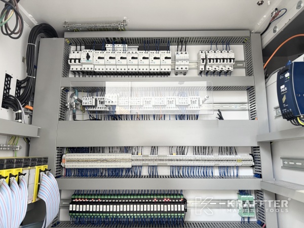 Schaltschrank für Industriemaschine STUDER S33 90177