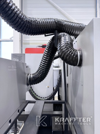 Ölnebel-Absaugeinheit auf AMADA Techster 106 90163