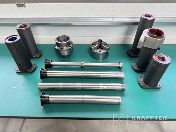 Ausrüstungen , Zubehör für CNC-Drehmaschine NAKAMURA NTJ 100 90150