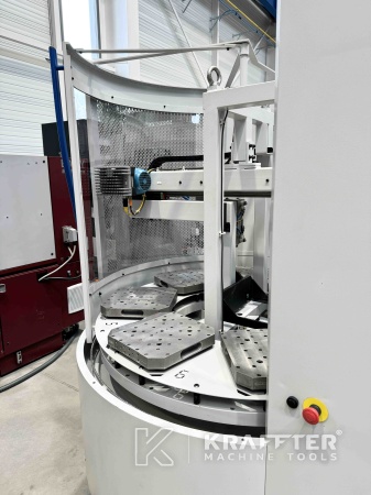 Bearbeitungszentrum für Metall für die Feinmechanik MIKRON UCP 600 Vario 90074