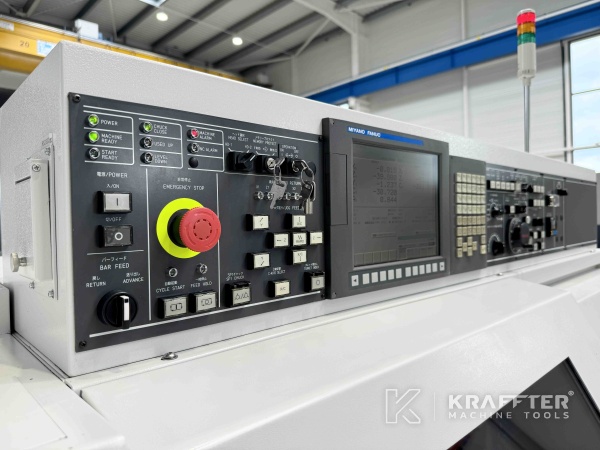 Industriemaschinen zum CNC-Drehmaschine MIYANO BNJ 42 SY3 90118 