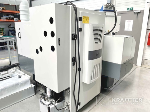 Industriemaschinen zum Schleifen CNC Rundschleifmaschine STUDER Favorit CNC 20690-016