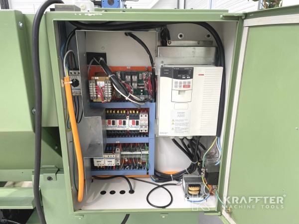 Ankauf und Verkauf Konventionelle Drehmaschine COLCHESTER MASTER VS 3250 20690-022 Europa, Amerika, international