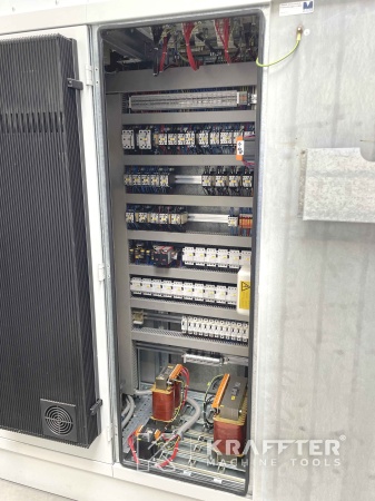 Industrielle Schaltschränke auf HAUSER S35-400 90064