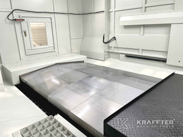 Bearbeitungszentrum EUMACH DVM 2021 90082 Gebrauchte Werkzeugmaschinenµ