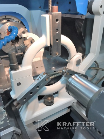Präzisionsdrehmaschine CAZENEUVE Optica 360 20689-918 Gebrauchte Werkzeugmaschinen