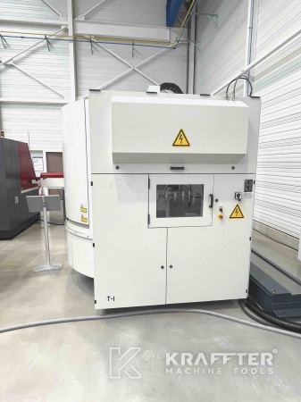 Industriemaschinen zum Fräsen Bearbeitungszentrum MIKRON HSM 800 20690-041 