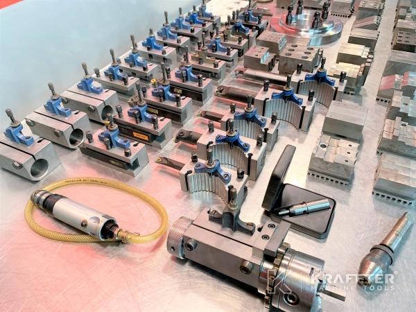 Feinmechanik Teach-in-CNC-Drehmaschine DMT KERN Status 20689-933 Gebrauchte Werkzeugmaschinen