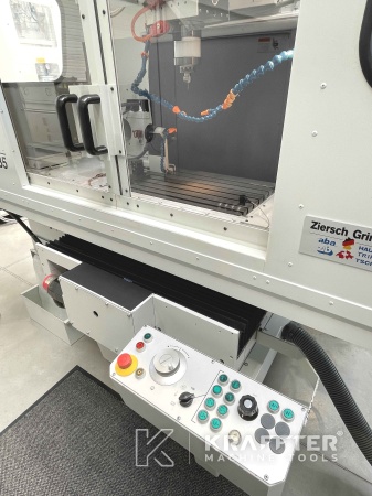  mit numerischer Steuerung HAUSER S35-400 90064