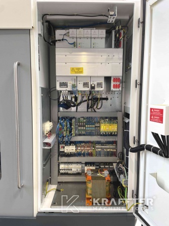 Schaltschrank Bearbeitungszentrum HURON VX6 APC 90072