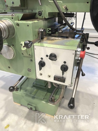 Konventionelle Fräsmaschine, gebraucht, VERNIER FV300E 20690-011 3 Achsen zu verkaufen