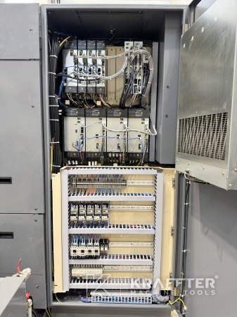 Schaltschrank für Industriemaschine OKUMA Multus B300-W 90117