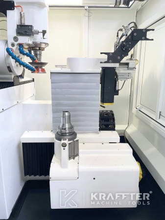 CNC Werkzeugschleifmaschine ISOG Fortis 20689-989 Gebrauchte Werkzeugmaschinenµ