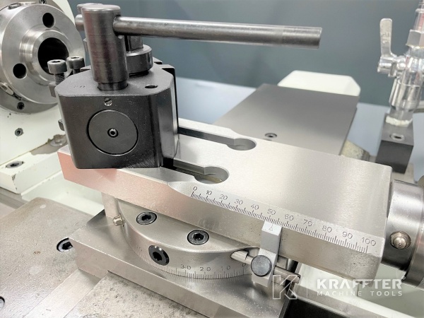 Konventionelle Drehmaschine gebraucht, SCHAUBLIN 135 20689-978 zu verkaufen