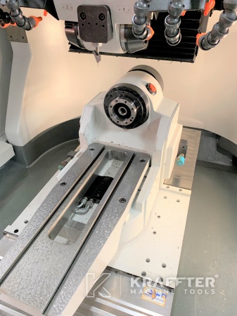 CNC-Schärfmaschine zu verkaufen WALTER Helitronic Power Regrinder 20689-975 Gebrauchte Werkzeugmaschinen