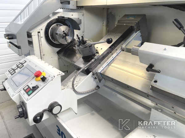 Präzisionsdrehmaschine GDW 300 CS 90069 bei KRAFFTER Gebrauchte Werkzeugmaschinen