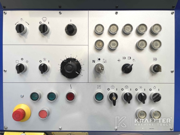 Typenschild CNC-Koordinatenschleifmaschine HAUSER S35-400 bei KRAFFTER 90064