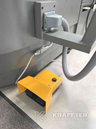 Ankauf und Verkauf weltweit von CNC Werkzeugschleifmaschine, gebraucht, WALTER Helitronic Power 90076