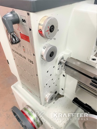 Konventionelle Drehmaschine SCHAUBLIN 135 20689-978 , KRAFFTER Verkäufer von gebrauchten Werkzeugmaschinen