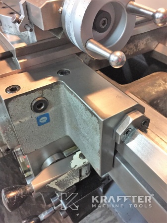 Konventionelle Drehmaschine für Metall für die Feinmechanik SCHAUBLIN 135 20689-894