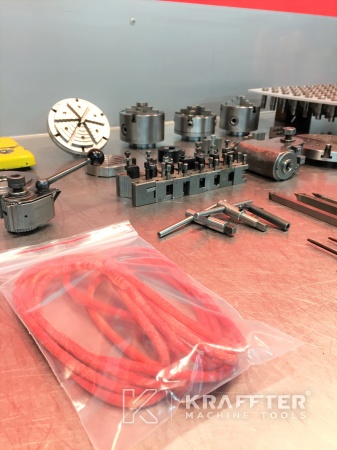 Konventionelle Drehmaschine zu verkaufen SCHAUBLIN 70 20689-922 Gebrauchte Werkzeugmaschinen