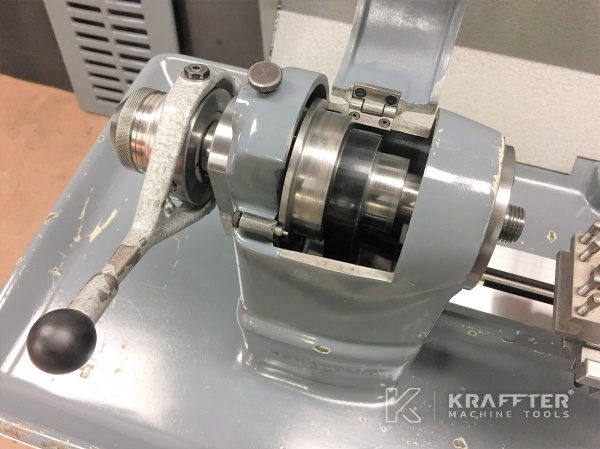 Konventionelle Drehmaschine gebraucht, SCHAUBLIN 70 20689-922 zu verkaufen